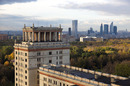 © Vyacheslav Argenberg https://commons.wikimedia.org/wiki/File:Moscow_State_University,_Northern_residential_building,_Autumn_in_Moscow,_Russia.jpg